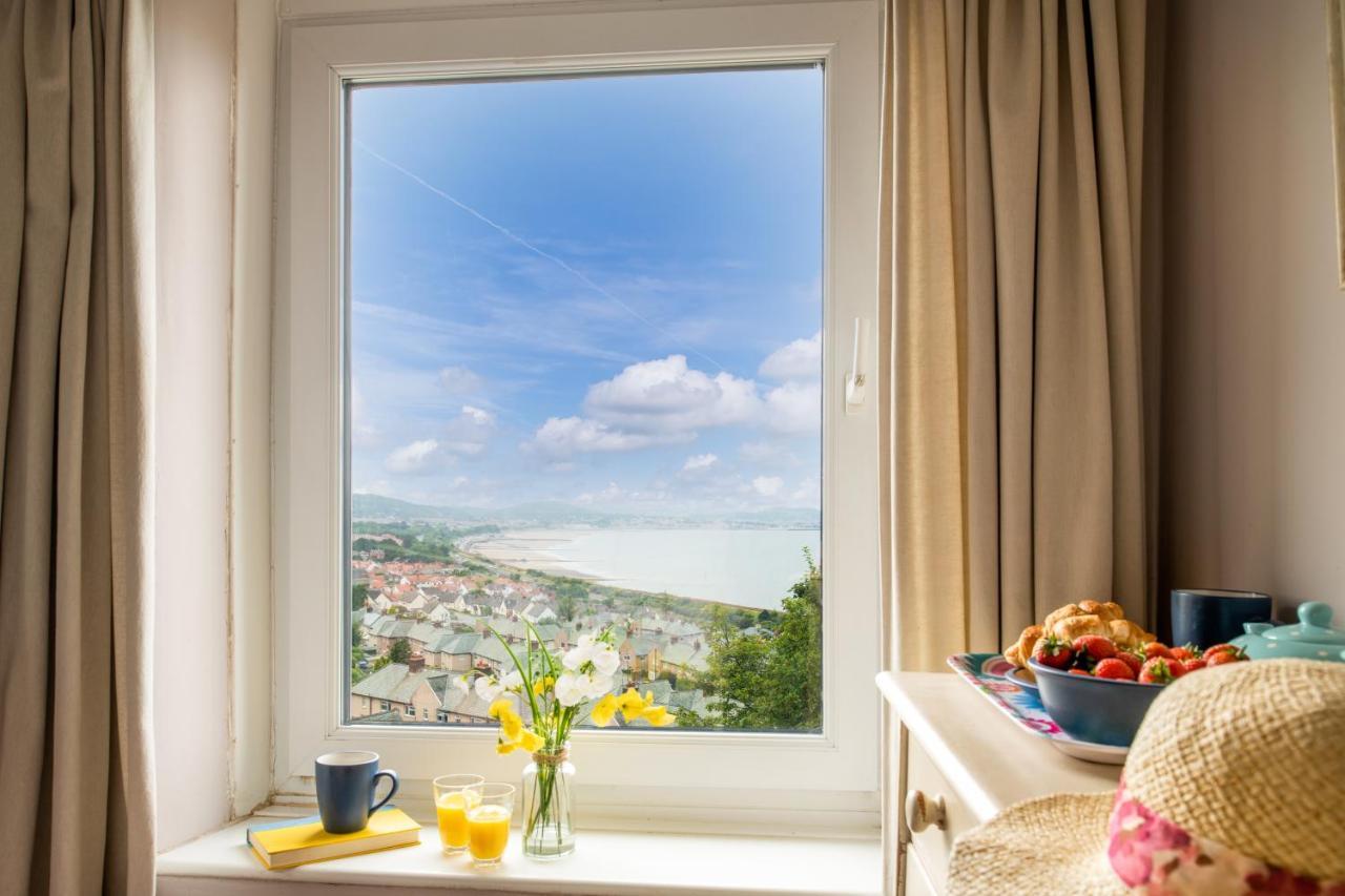 Villa Windy Ridge Terrace With Beautiful Sea Views, North Wales Coast Old Colwyn Exterior foto